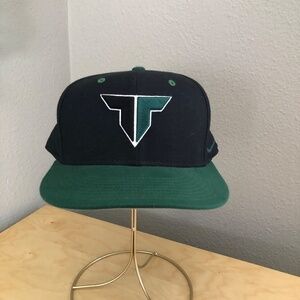 NIKE True Dri Fit Trucker Hat